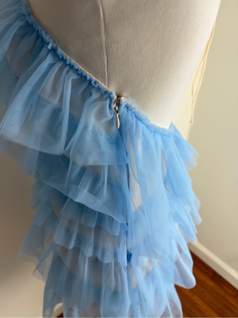 The Bar Lou Dress in Azure Ruffle Halter Blue size 2 - Picture 8 of 10